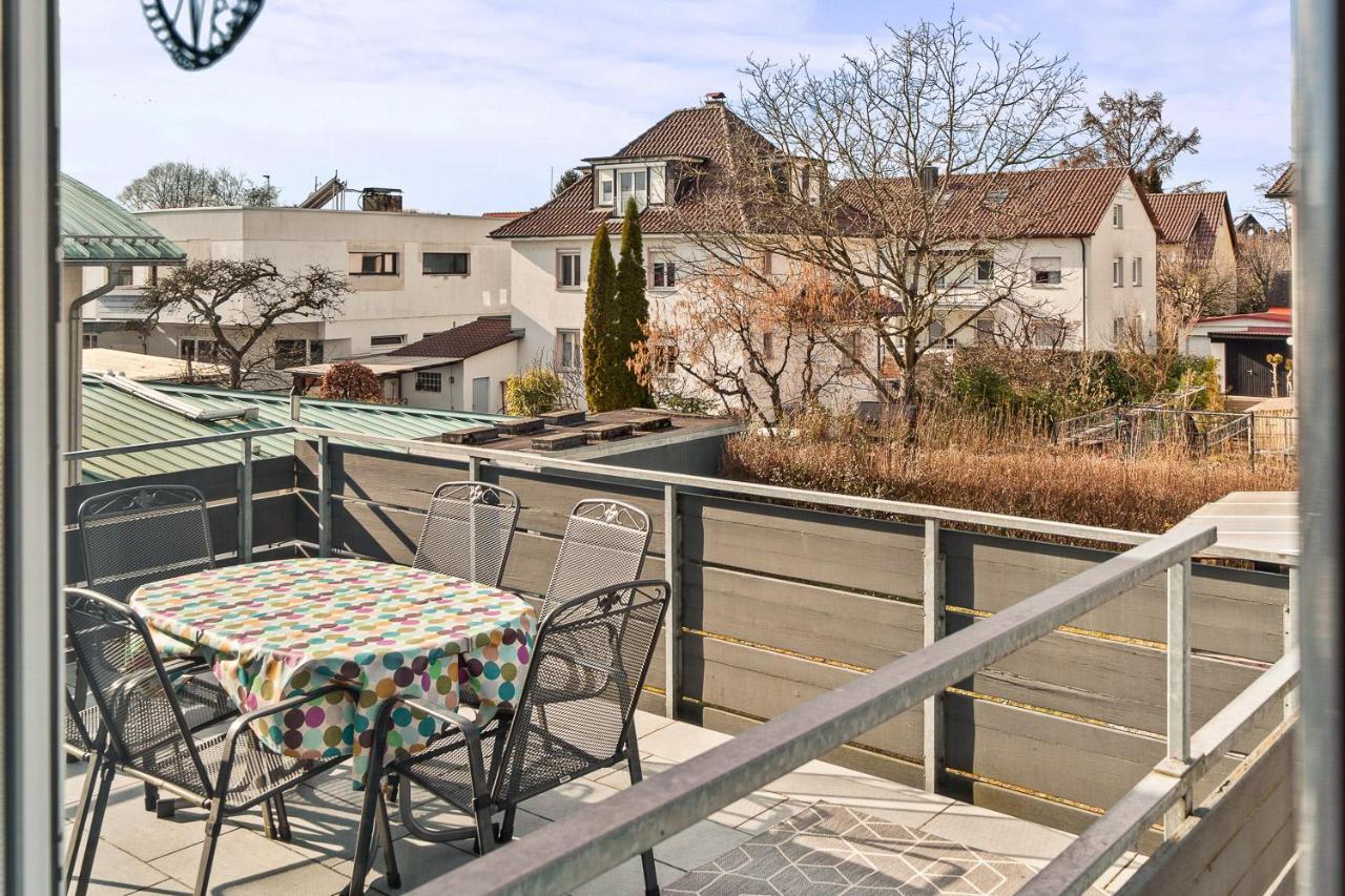Apartment Fuer Bis Zu 6 Personen Mit Terrasse Und Klima Фридрихсхафен Экстерьер фото