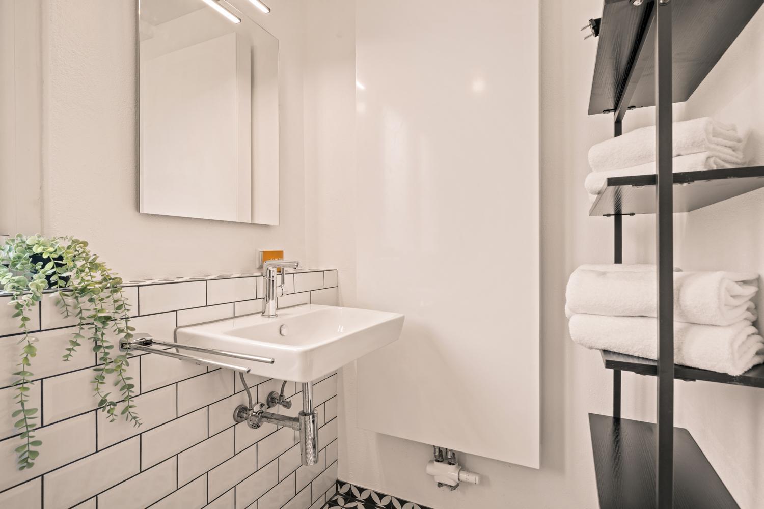 Apartment Fuer Bis Zu 6 Personen Mit Terrasse Und Klima Фридрихсхафен Экстерьер фото